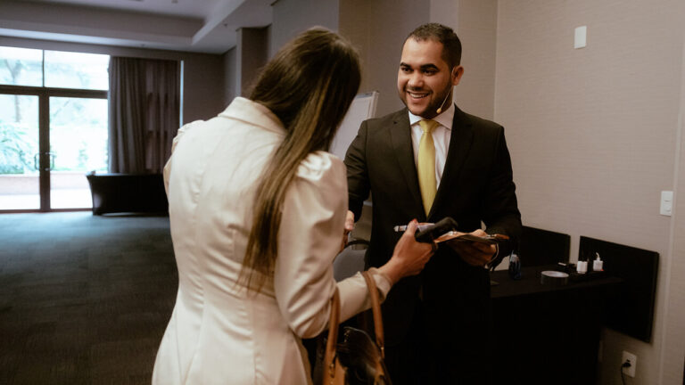Mentor acompanhando sua mentorada